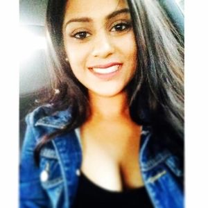 Meet your Posher, Nina